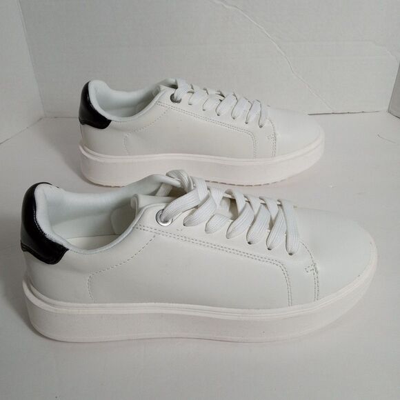 Torrid Chunky Lace Up Sneakers Womens Plus Tennis Shoes White Platform 8WW - Picture 2 of 10